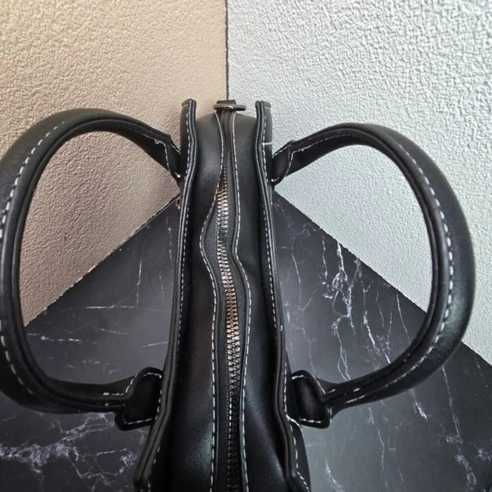 🎃 Bat Crossbody / Handbag With‎ Spider Web Design (NWOT)
